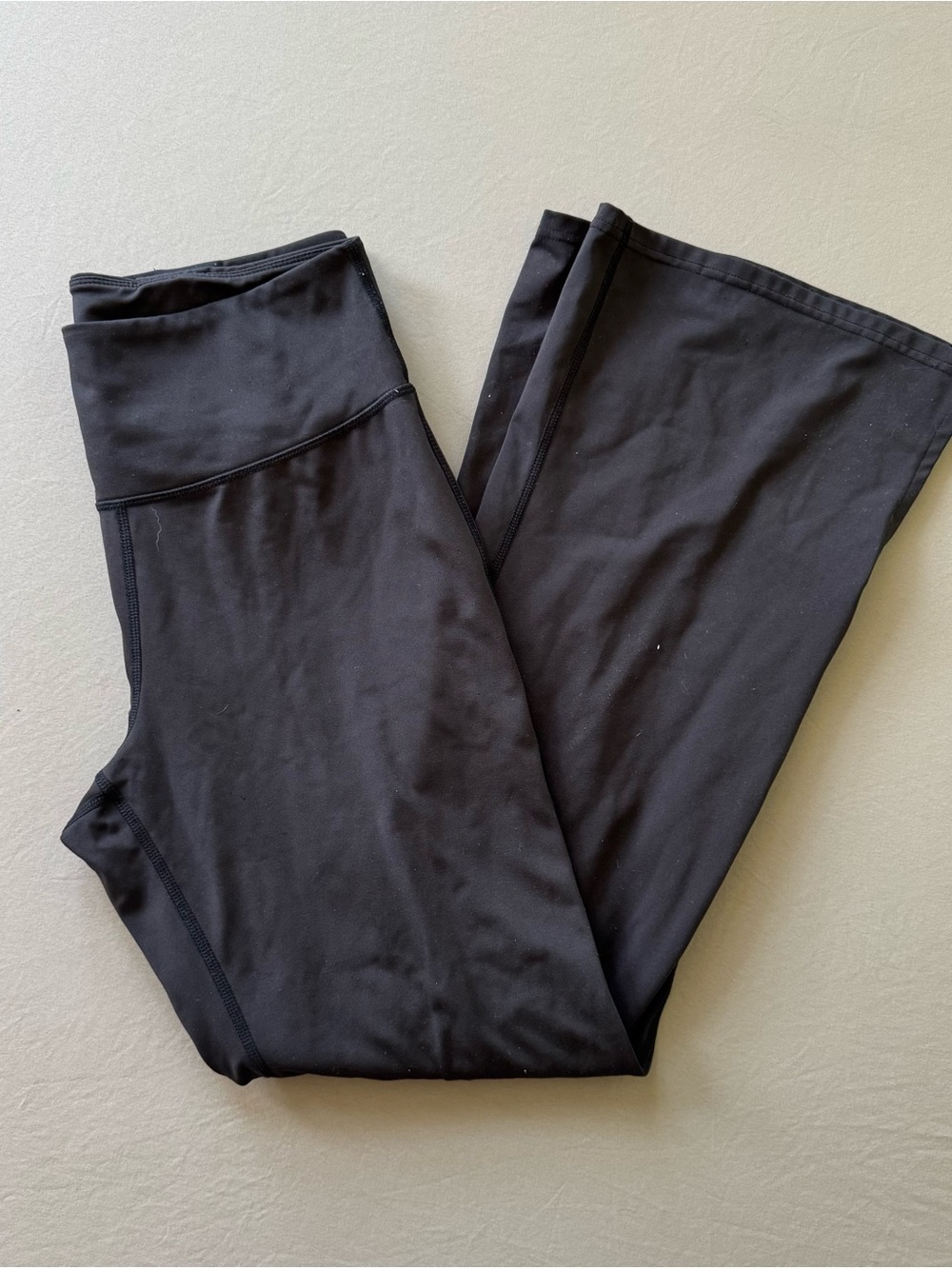 Move Theory High Rise Flared Leggings